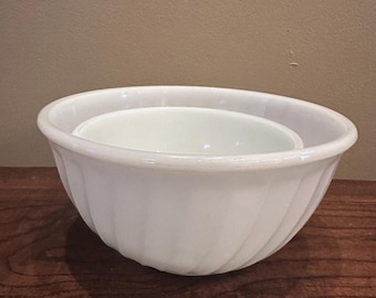 Vintage Anchor Hocking Milk White Fire King Swirl Mixing Bowls