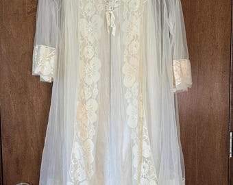Vintage 1960s Sears Ivory Sheer Nylon Lace Peignoir Set