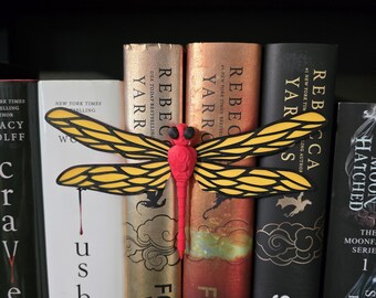 Dragonfly Book Spine Hugger – 3D Printed Bookshelf Decor