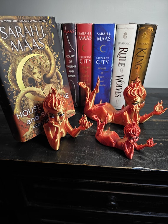 Lehabah Fire Sprite Figurine – Book Stand & Decor | Crescent City–Inspired 3D Print