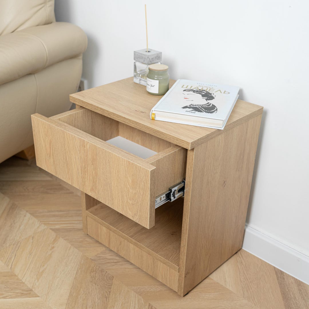 Lockable Table Rustic Style Lockable Bedside Table for Valuables & Jewelry, Wood Color ...