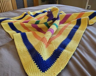 Crocheted baby blanket lapghan