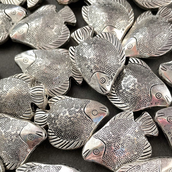 CLOSEOUT - 20 Metal Sun Fish Beads - FR56