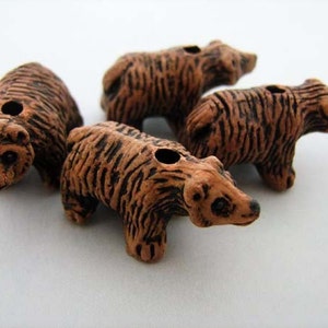 10 Large Grizzly Bear Beads - LG42