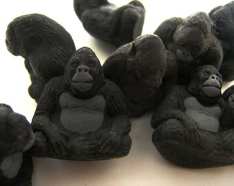 10 Large Gorilla Beads - LG98