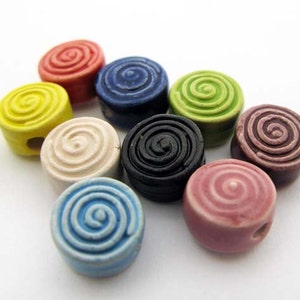 20 Tiny Spiral Beads - round - CB767