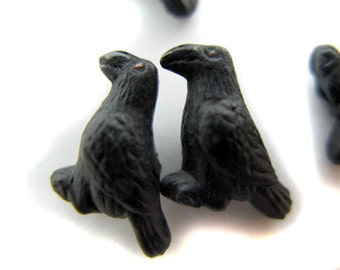 20 Tiny Raven Beads - CB220