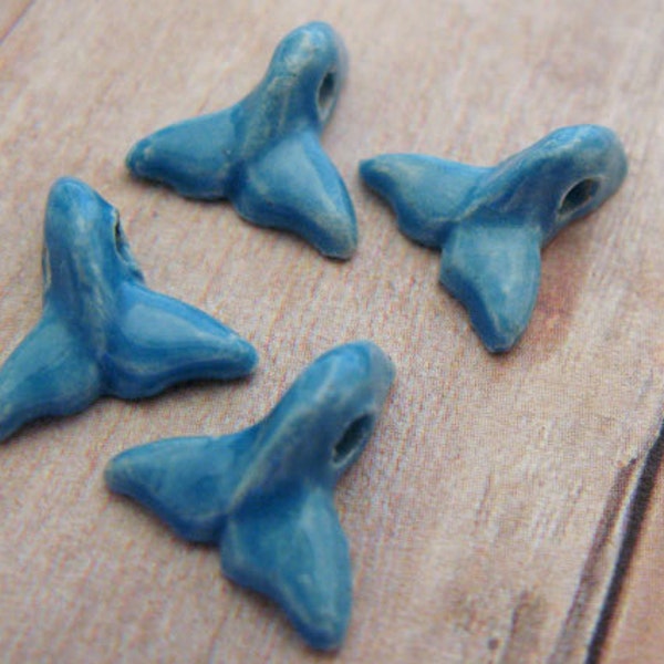 4 Tiny Whale Tail Beads - CB163