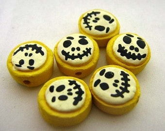 10 Tiny Scarecrow Cookie Beads - ceramic, hand painted, peruvian, halloween, jack - CB768