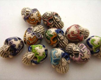 4 Tiny Masked Skull Beads - CB620