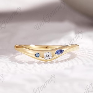 Cornflower Sapphire Curved Wedding Band Solid Gold Alexandrite Stacking Matching Wedding Ring for Her Minimalist Handmade Rings for Women