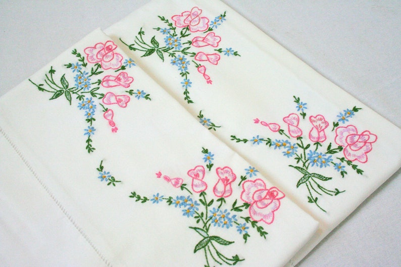 Vintage Hand Embroidered Pillowcases  /  Pillow Cases  / image 0