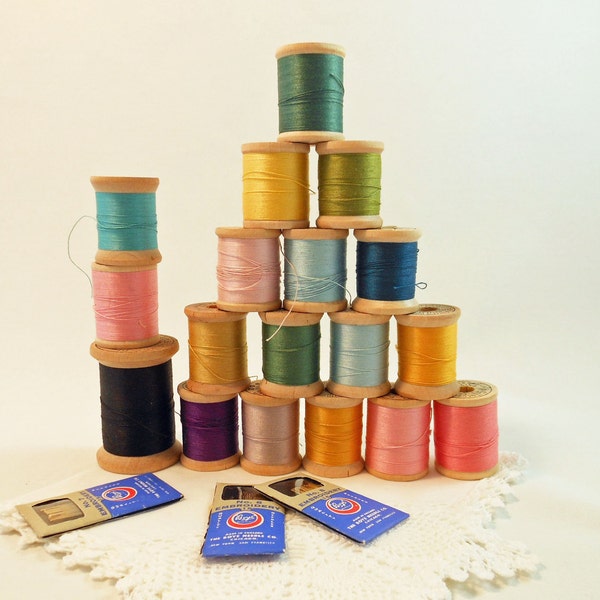 Vintage Belding Corticelli Wood Thread Spools -18 various colors