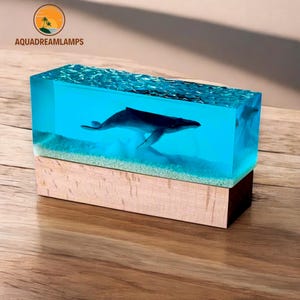 Humpback Whale Diorama Lamp - LED Resin Night Light - Marine Animal Table Lamp - Ocean Cube Pedestal - Collector Gift, Desk Lamp, Home Decor