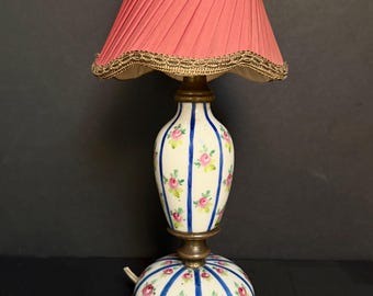 French Boudoir Lamp Hand Painted Roses Porcelain Brass Pink Pleated Shade Vintage