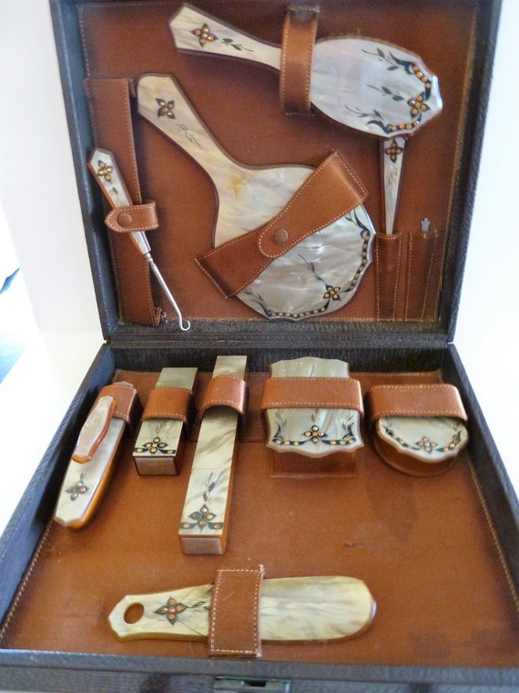 Art Deco Vanity Case, Travel Dresser Set, Leather 