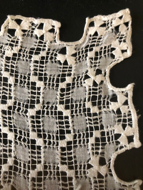 Heirloom Bridal Handkerchief, Antique Drawn Lace … - image 3