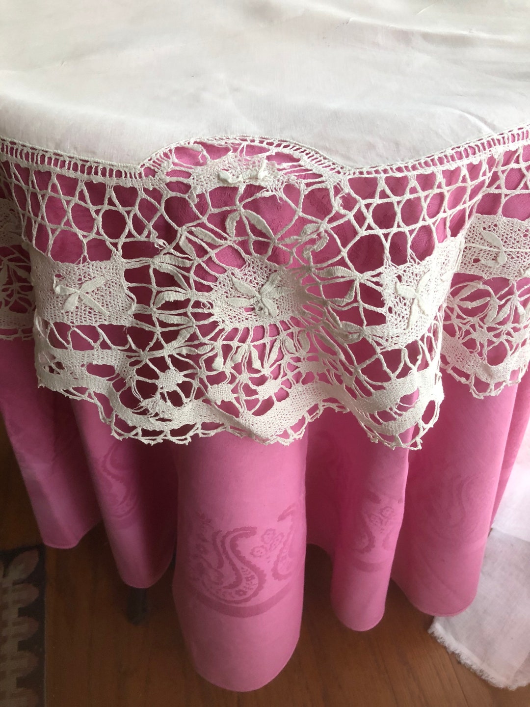 Linen and Lace Tablecloth Tea Cloth Vintage Centerpiece Etsy UK