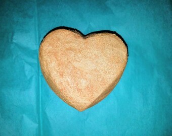 Custom Golden Money Valentine Heart Bath Bomb