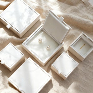 custom ring, necklace, and earring boxes for gifting