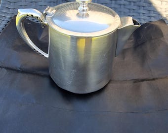 Vintage silver plate teapot - Bradleigh Plate, Sheffield, England