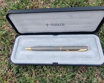 Jupiter's Beard, Parker Sonnet Ciselé 2000, 925 silver ballpoint pen, gold-plated trim, original case