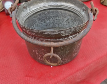 Antique Copper Cauldron with Wrought Iron Handle – Rustic Farmhouse Pot – Early 1900s Country Kitchen Decor