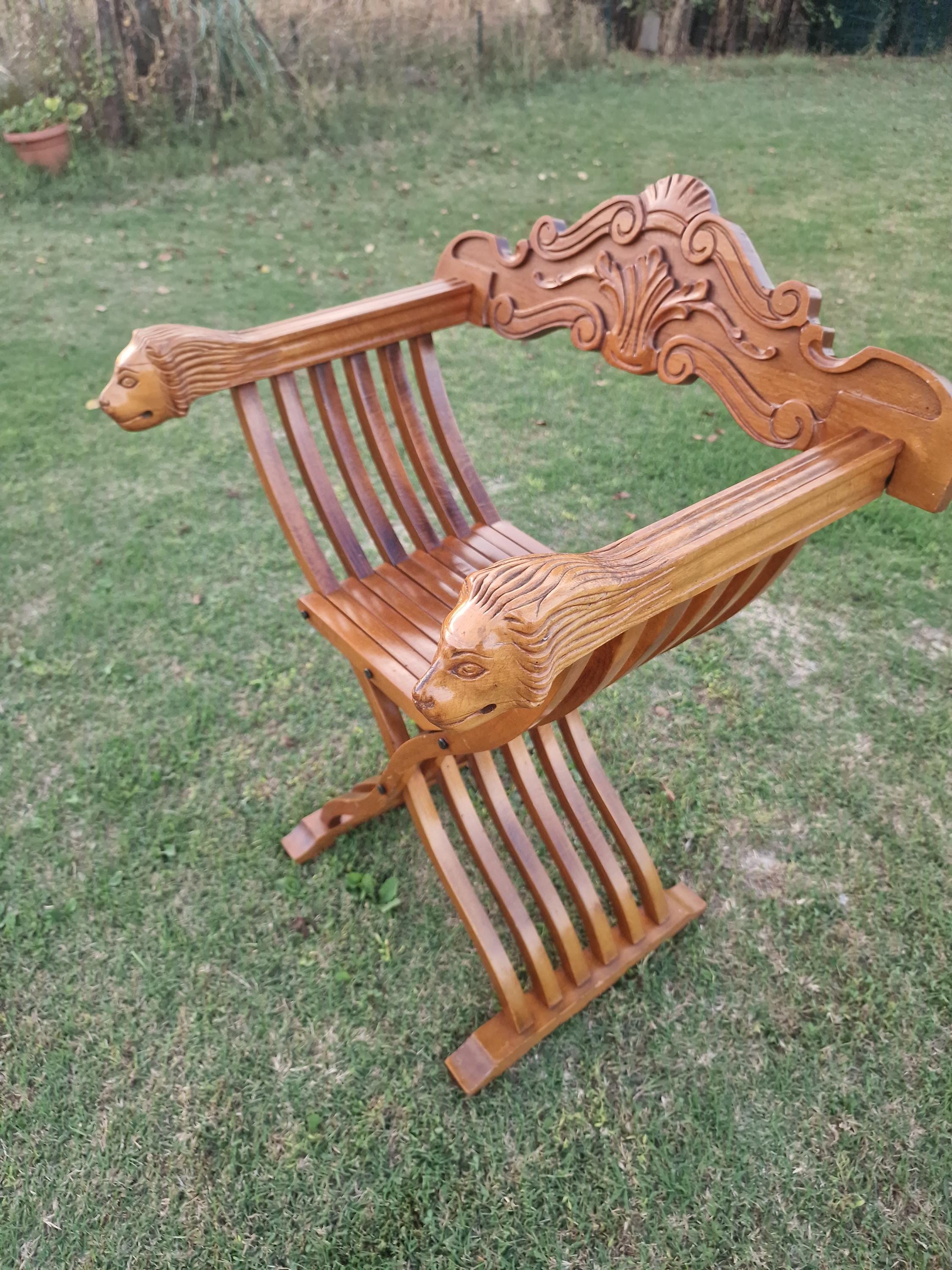 ライオンヘッド装飾の木製椅子 Lions Head Carved Wood Chair - Etsy