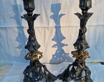 Pair of antique pewter / spelter candlesticks – Floral Art Nouveau style – Late 19th / early 20th century – Period decoration