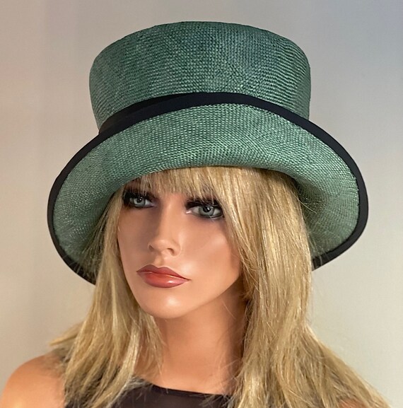 Women's Formal Hat, Ladies Green Mad Hatter Top Hat, Wedding Hat, Kentucky Derby Hat