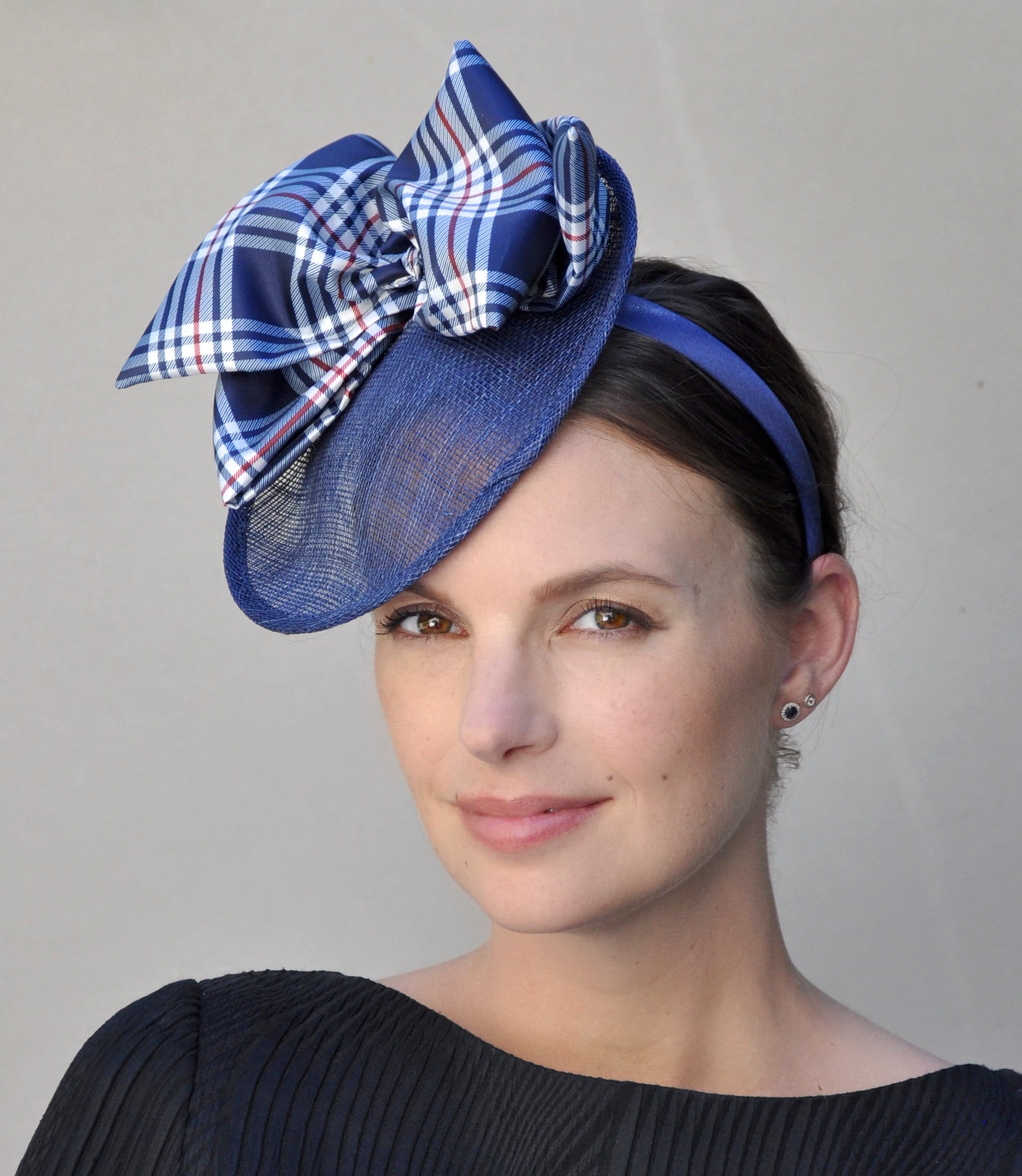 Blue Fascinator, Pillbox Hat, Wedding Fascinator Hat, Formal Hat, Plaid