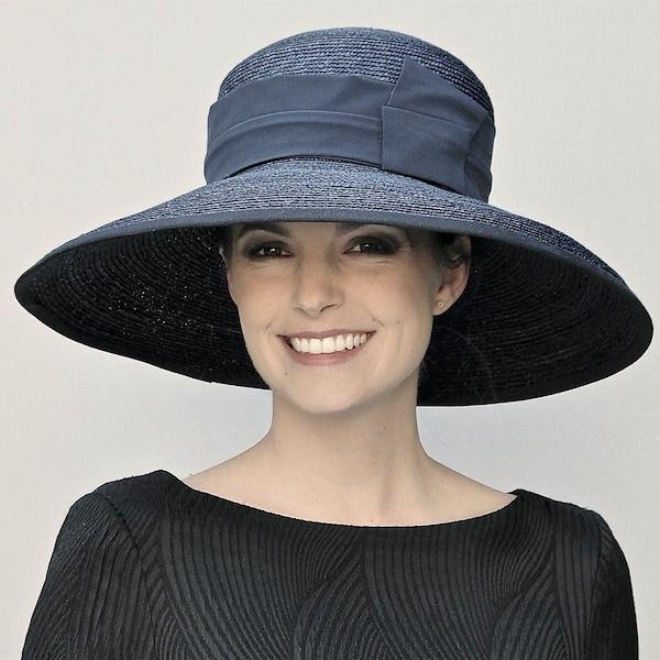 Svart hatt för kvinnor, formell hatt med bred brätte, svart hatt. Audrey Hepburn-hatt, bröllopshatt, svart hatt för kvinnor, derbyhatt, svart kyrkhatt, begravningshatt