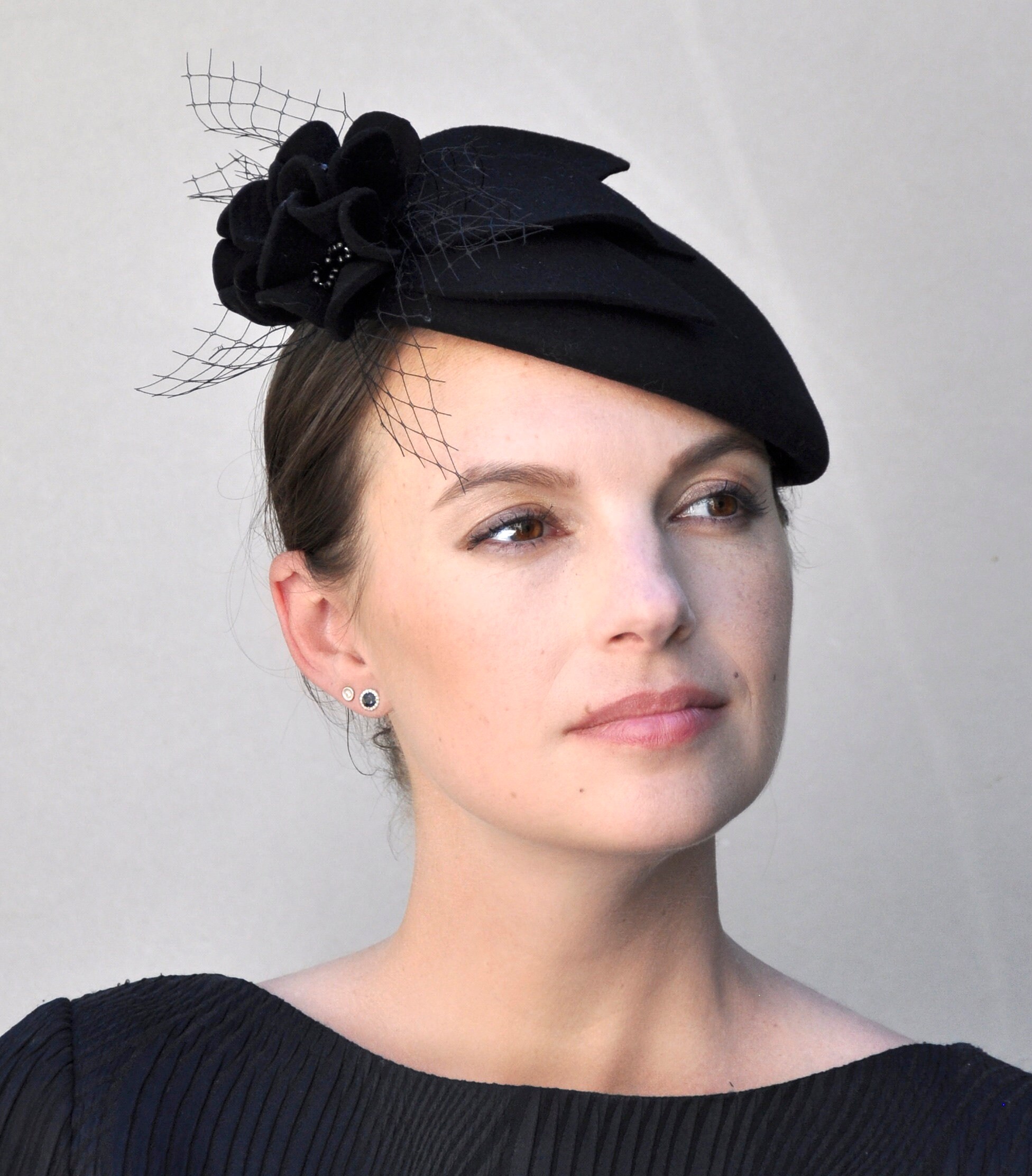 Fascinator Cocktail Hat, Ladies Black Winter Hat, Church Hat, Formal