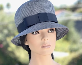 Vintage Inspired Navy Blue Hat With Floral Embroidery  display picture 1