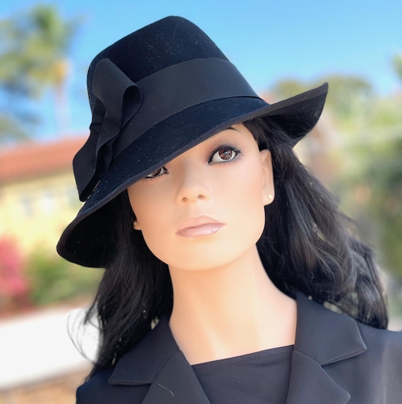 Women's Formal Black Fedora,  Black Wool Felt Winter Hat, Casual Black Bucket Hat, Ladies Black Fedora  Derby Hat, Black Tailored Sporty Hat