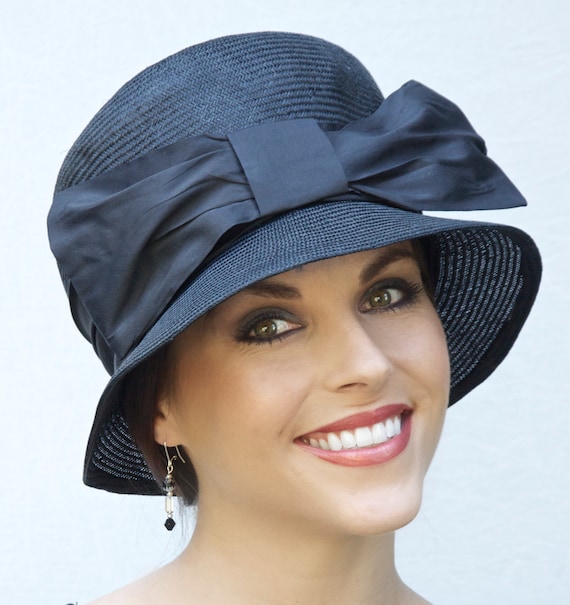 Black Cloche Hat, Downton Abbey Hat, Women's Formal Black Hat, Ladies Black Hat, Church Hat,, funeral hat, 1920s Hat, 1930s hat