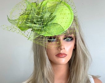 Women's Kentucky Derby Hat, Women's Green Fascinator Hat, Wedding Guest Hat, Church Hat, Formal Hat, Tea Party Hat, Lime Green Disc Hat