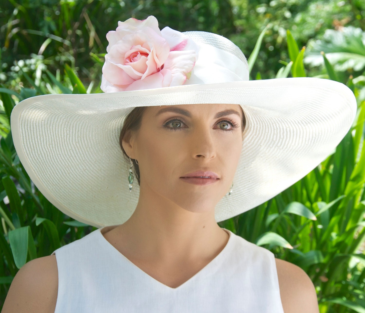 Wedding Hat, Kentucky Derby Hat, Women�s White Ivory hat