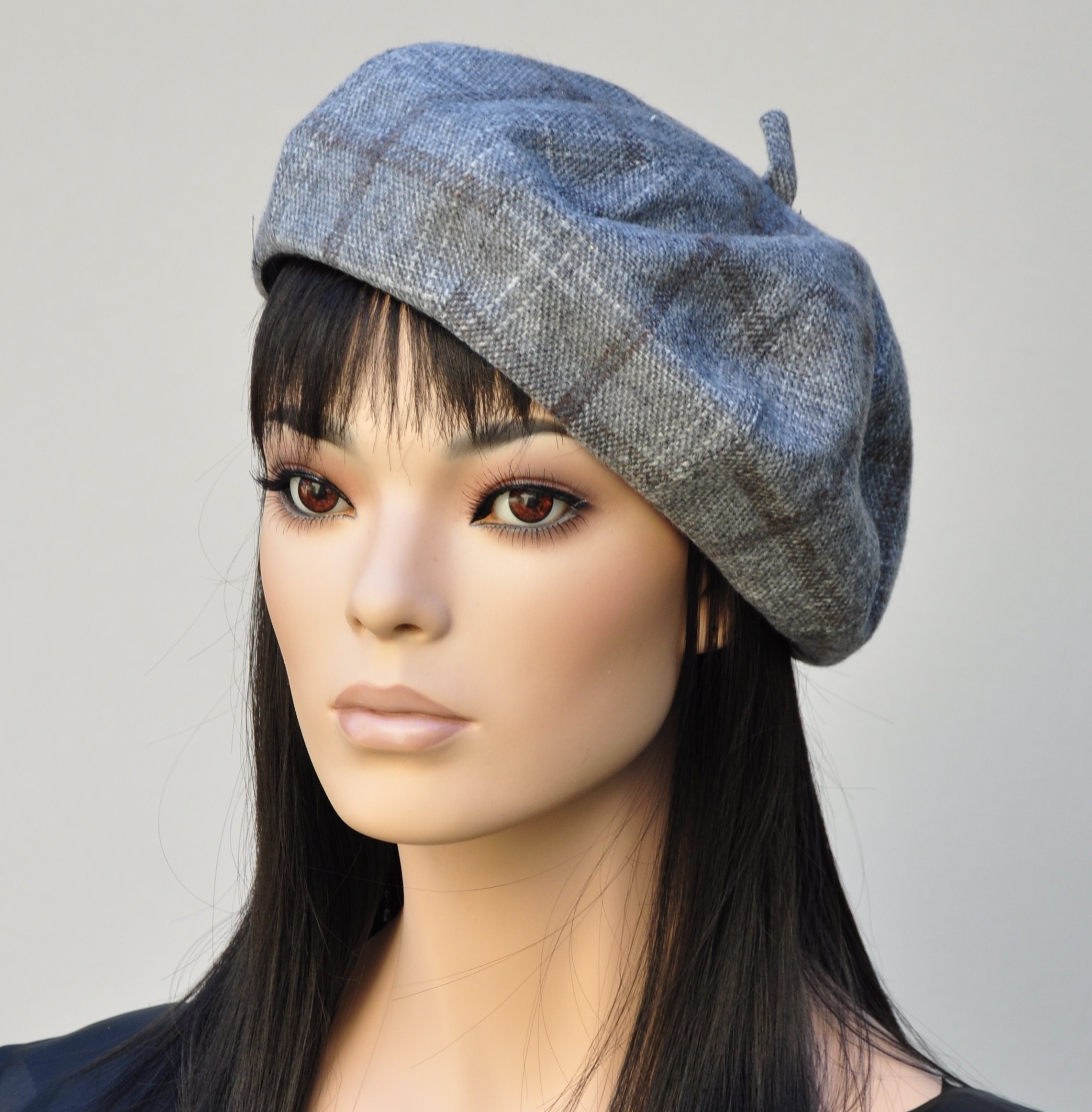 Gray Beret, French Beret, Ladies Gray Hat, Women's Winter hat, Gray