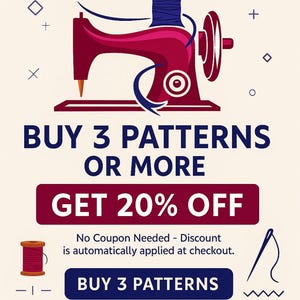 Pode incluir: Ilustra&ccedil;&atilde;o de uma m&aacute;quina de costura bord&ocirc; com uma bobina de linha azul. O texto diz "COMPRE 3 PADR&Otilde;ES OU MAIS E GANHE 20% DE DESCONTO". Texto adicional indica "Nenhum cupom necess&aacute;rio - O desconto &eacute; aplicado automaticamente no checkout."