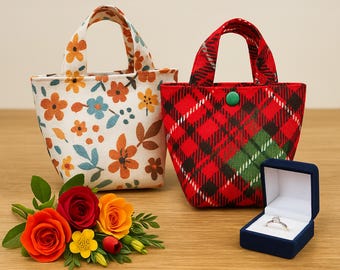 Mini Christmas Tote Bag Sewing Pattern PDF, Holiday Craft Idea for Easy Crafting Project