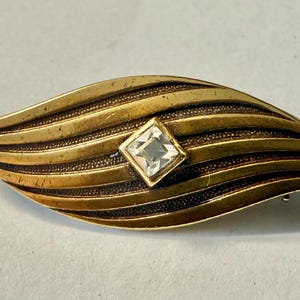 Schöne Vintage Brosche Anstecknadel