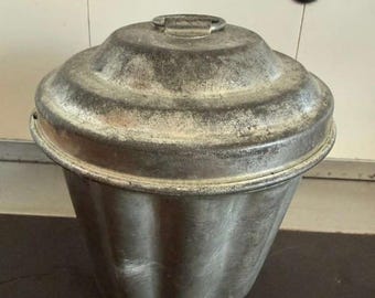 Stampo antico per budino, stampo da forno, metallo con coperchio, bagnomaria, torta Bundt