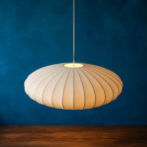 Lampada a sospensione in seta giapponese fatta a mano / Lampada a sospensione Wabi-Sabi / Stile origami / Lampada da soffitto a LED minimalista / Arredamento per la casa / Ristorante.