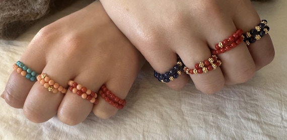 赤珊瑚とベルメイユビーズのリング - Etsy 日本