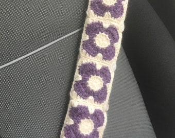 CAR SEATBELT  sleeve / cover ( padded ) . A super-soft wool/ alpaca blend. Floral. Bloom. ( purple )   ...UK seller....  ready to ship