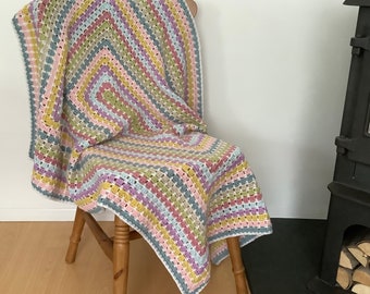 BLANKET / THROW / cot bedding. ' Patisserie'  .Super-soft. Wool blend . Crochet.  Vintage-style ..UK seller.... Ready to ship.