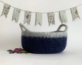 FELTED 'FUSSPOT' bowl / tray/ desk tidy  ( with handles) 'Shipshape' .Navy blue/ grey......UK seller..ready to ship......