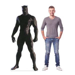Voyageur debout panthère noire, collection Marvel intemporelle, super-héros découpé en carton grandeur nature, décoration de fête Marvel, idée cadeau Avengers, toile de fond pour événement