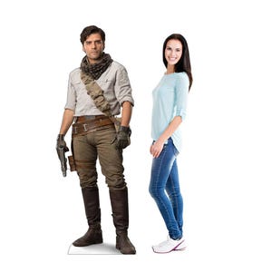 Carton découpé grandeur nature Poe Dameron - Voyageur debout Star Wars IX, présentoir pilote Star Wars, voyageur debout Poe Dameron, voyageur debout Star Wars épisode IX